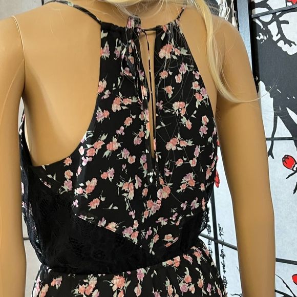 CANDIES Maxi Spaghetti Strap Dress. Floral and Lace Design. Size Med. in EUC. - Picture 6 of 10